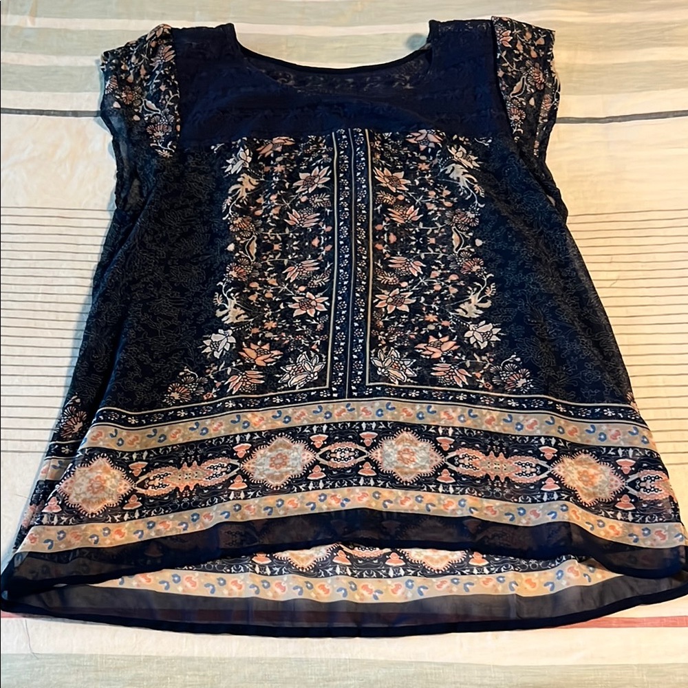 Floral Print sheer Women's Top with lace detail